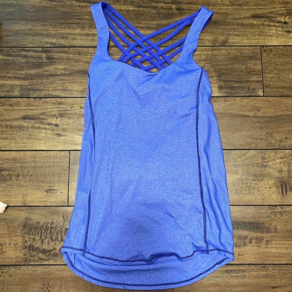 Lululemon women open back built in sports bra tank top